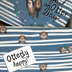 Otterly Happy by Bienvenido Colorido 081945