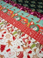HollyHH25 Sweat alleFarben Weihnachtsfiguren Schneemaenner Borduere Sticker Dackel Weihnachtskugel h3