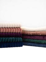 Montevideo Samt Bogota Chenille alleFarben 010 272 938 748 596 h1