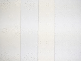 Linz Baumwollstickerei alleFarben Blueten Rauten naturweiss weiss 916010 916011 520010 520011 q1