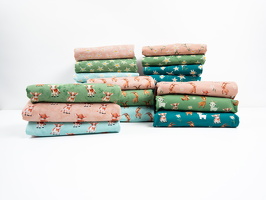 MrsMintDesign Alpenliebe Baumwolljersey alleFarben Steinboecke Kuehe Floral q1