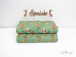 MrsMintDesign Alpenliebe Baumwolljersey Steinboecke Kuehe Steinboecke batik aquarell gruen 351603 347603 q1 Typo