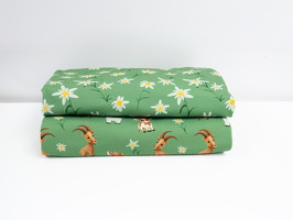 MrsMintDesign Alpenliebe Baumwolljersey Wiesenblumen Kuehe Steinboecke Ziege Floral gruen 345603 346603 q1 